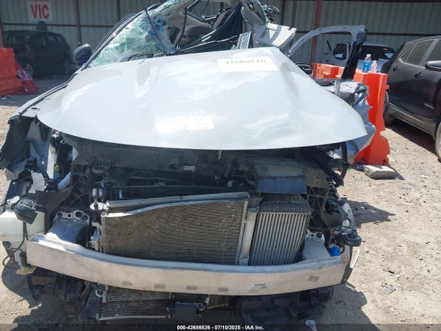 Продажа на аукционе авто 2022 Kia Sorento Sx, vin: 5XYRKDLF5NG100928, номер лота: 42686526