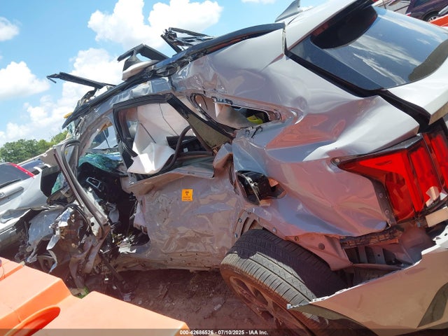 Продажа на аукционе авто 2022 Kia Sorento Sx, vin: 5XYRKDLF5NG100928, номер лота: 42686526