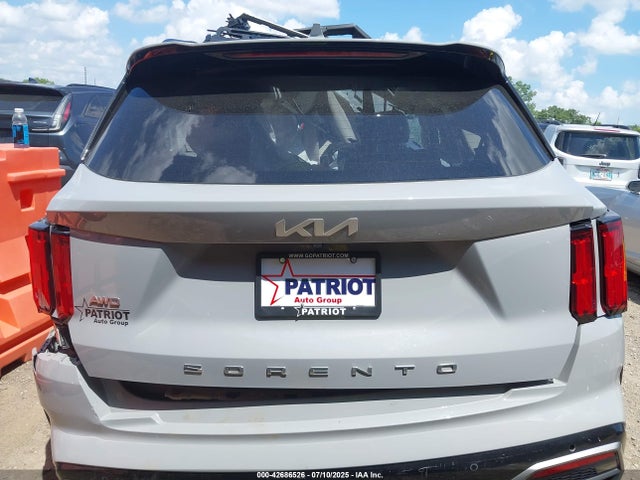 Продажа на аукционе авто 2022 Kia Sorento Sx, vin: 5XYRKDLF5NG100928, номер лота: 42686526
