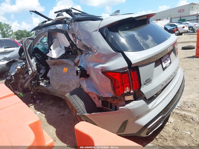 Продажа на аукционе авто 2022 Kia Sorento Sx, vin: 5XYRKDLF5NG100928, номер лота: 42686526