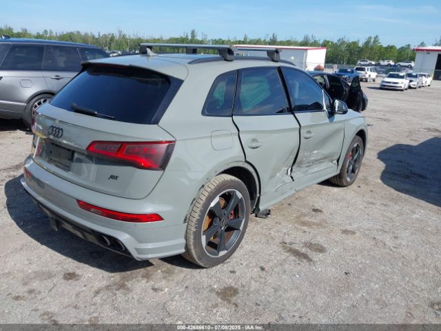 2019 AUDI SQ5 WA1B4AFY0K2075072 Photo 3