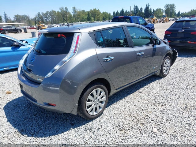 1N4AZ0CP1GC303841 Nissan 2016