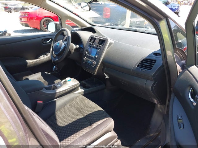 1N4AZ0CP1GC303841 Nissan 2016
