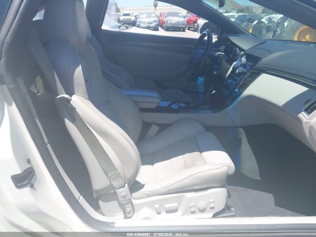 2011 CADILLAC CTS-V 1G6DV1EP9B0160057 Photo 4