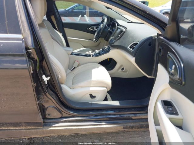 2015 CHRYSLER 200 1C3CCCCG5FN501898 Photo 4