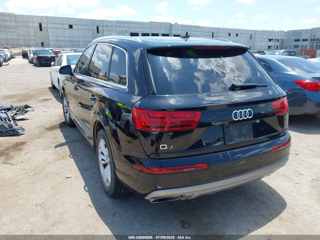 2017 AUDI Q7 WA1AHAF73HD037680 Photo 2