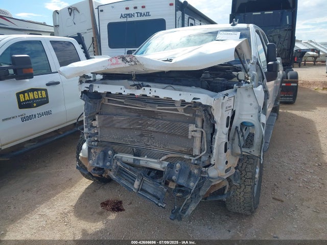 1GC1YLEY8PF222659 Chevrolet l5p