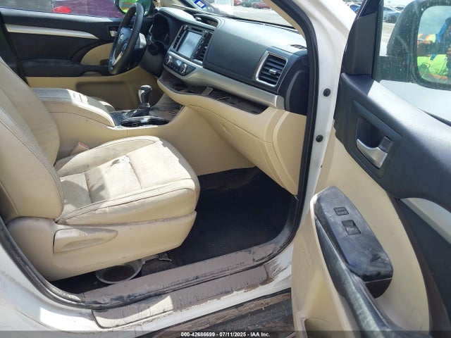 5TDKKRFH3GS147263 Toyota 2gr-fe