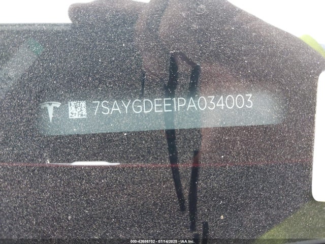 Tesla Model Y 2023 7SAYGDEE1PA034003 Image 9