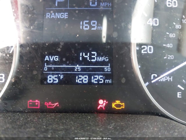 KMHD84LFXHU075239 Hyundai 2017