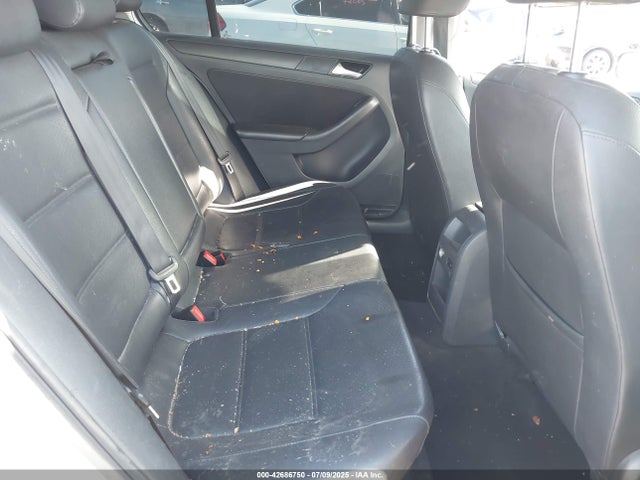 3VWD17AJ8EM284395 Volkswagen 2014