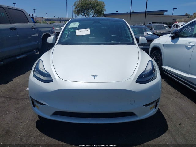 Tesla 2022 2022 7SAYGDEF2NF558690 Image 13