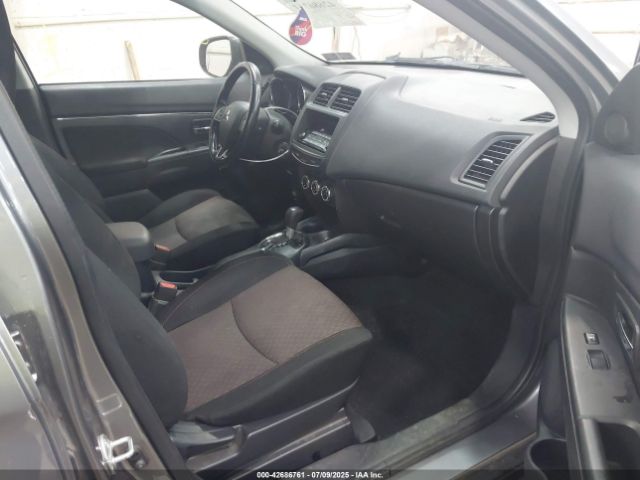 2017 MITSUBISHI OUTLANDER SPORT JA4AR3AU8HZ067573 Photo 4