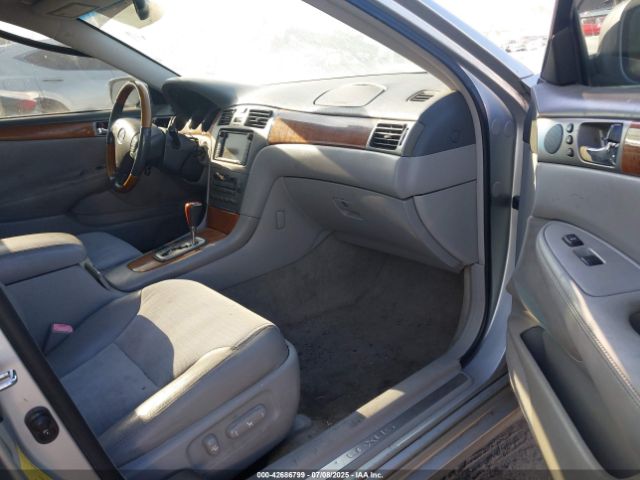 2005 LEXUS ES 330 JTHBA30G855082265 Photo 4