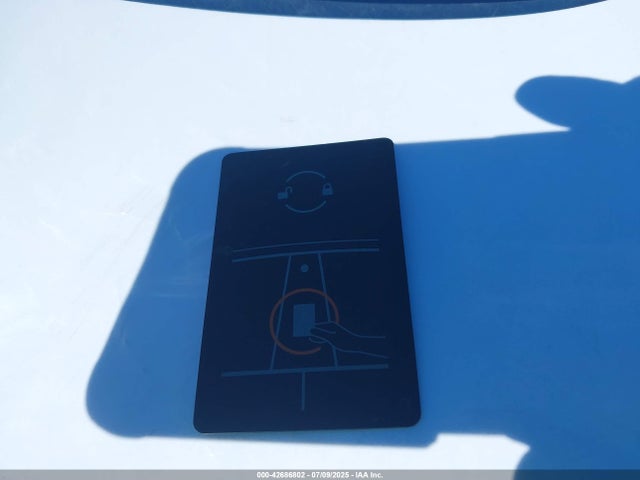 2023 TESLA MODEL S 5YJSA1E54PF517300 Photo 10