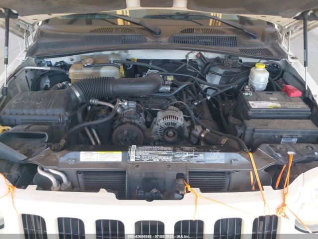 2005 JEEP LIBERTY 1J4GL48K05W715488 Photo 9
