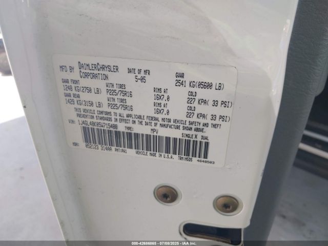 2005 JEEP LIBERTY 1J4GL48K05W715488 Photo 8