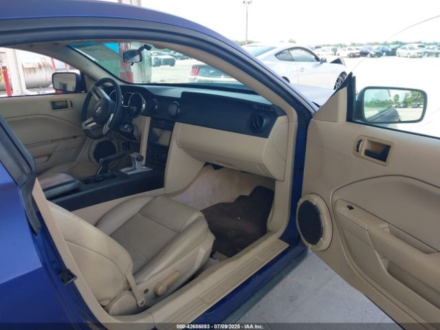 2005 FORD MUSTANG 1ZVFT80N655176666 Photo 4