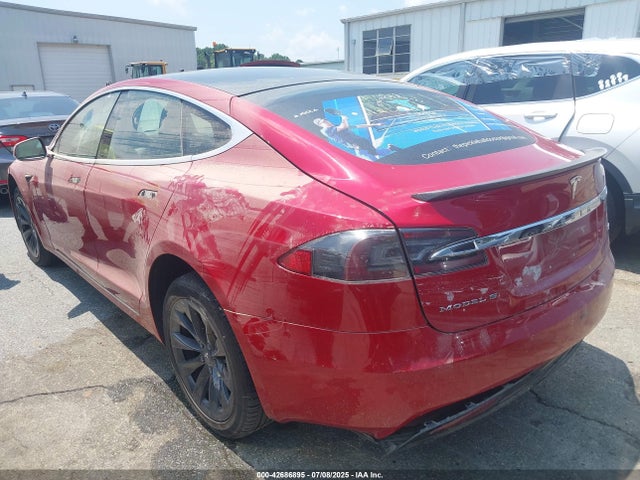 2018 TESLA MODEL S 5YJSA1E21JF265597 Photo 2
