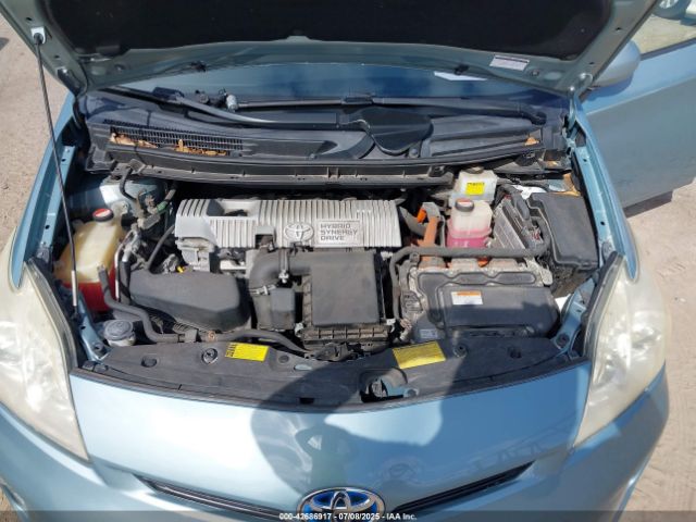 2014 TOYOTA PRIUS JTDKN3DU2E1815522 Photo 9