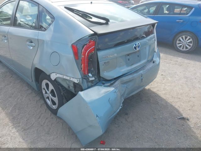 2014 TOYOTA PRIUS JTDKN3DU2E1815522 Photo 5