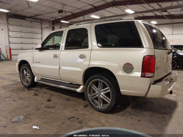 2004 CADILLAC ESCALADE 1GYEK63N54R229621 Photo 2