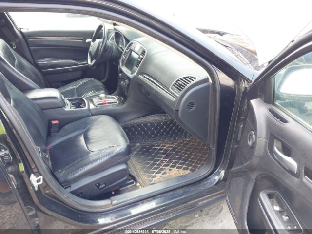 2015 CHRYSLER 300 2C3CCAAG4FH864323 Photo 4