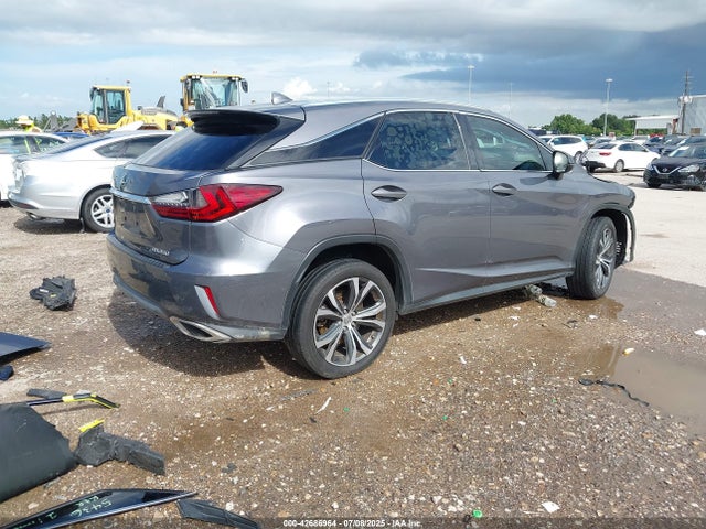 Lexus 2016 2016 2T2ZZMCA3GC012972 Image 4