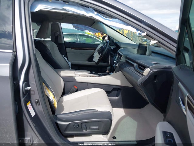 Lexus 2016 2016 2T2ZZMCA3GC012972 Image 5