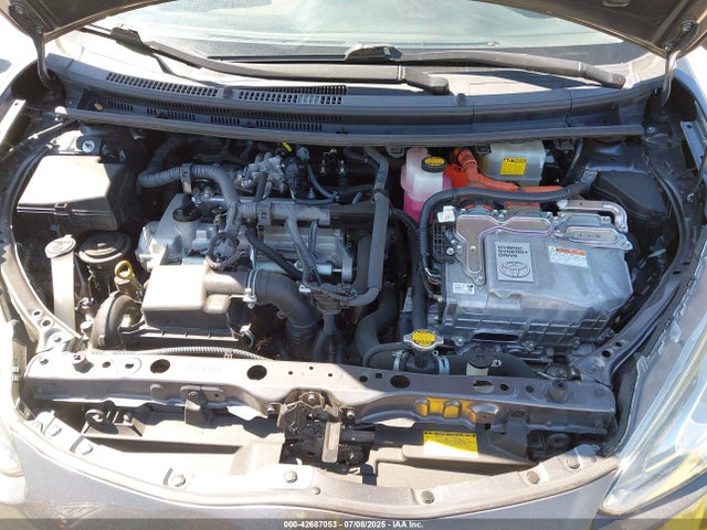 JTDKDTB30F1092350 Toyota 1nz-fxe+1lm