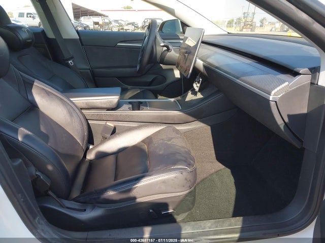 2023 TESLA MODEL 3 5YJ3E1EA1PF612595 Photo 4