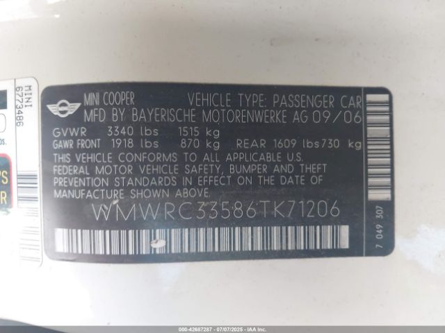2006 MINI COOPER WMWRC33586TK71206 Photo 8