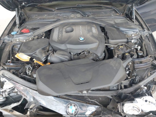 WBA8B9G33HNU56541 BMW 2017