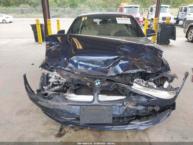WBA8B9G33HNU56541 BMW 2017