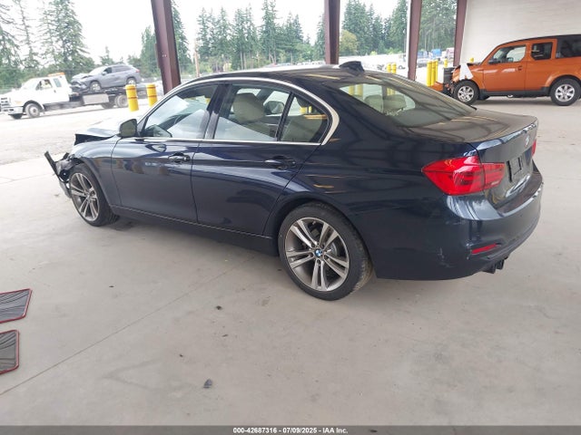 WBA8B9G33HNU56541 BMW 2017