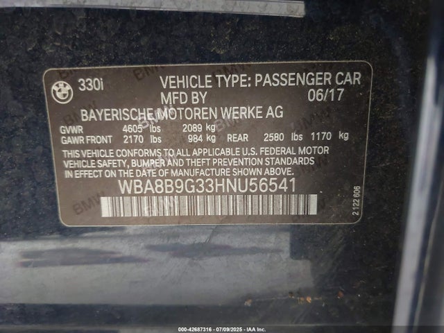 WBA8B9G33HNU56541 BMW 2017