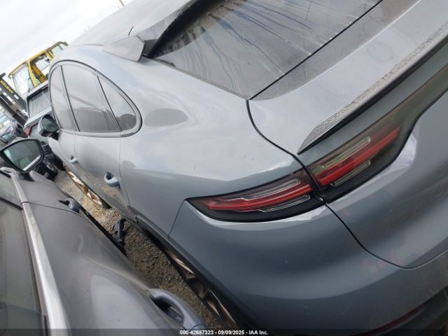 2022 PORSCHE CAYENNE COUPE WP1BK2AY0NDA60569 Photo 2