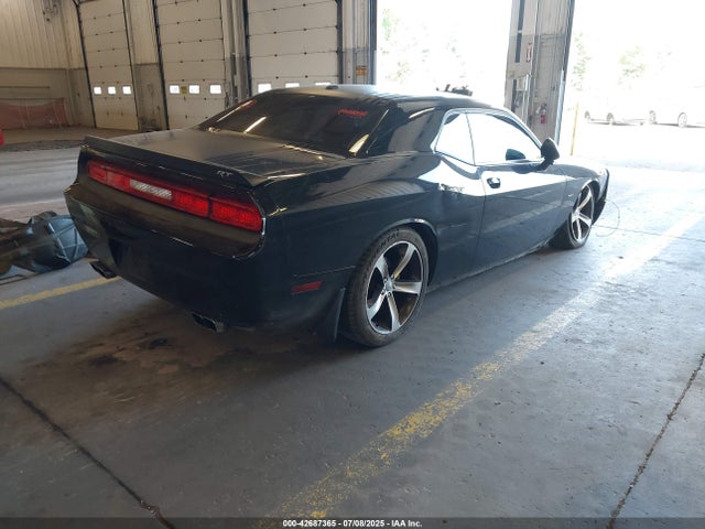 2C3CDYBT4EH281993 Dodge Challenger