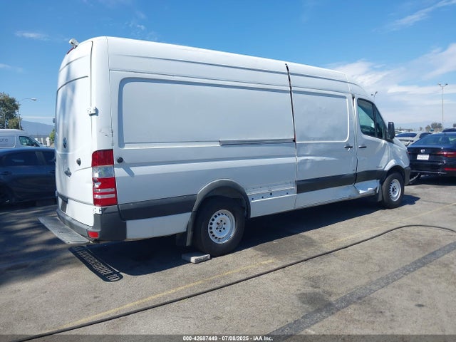 Mercedes-Benz Sprinter 2016 WD3PE8DD2GP247270 Image 4