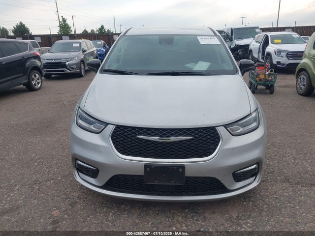 Продаж на аукціоні авто 2024 Chrysler Pacifica Touring L, vin: 2C4RC1BG3RR171875, номер лоту: 42687467