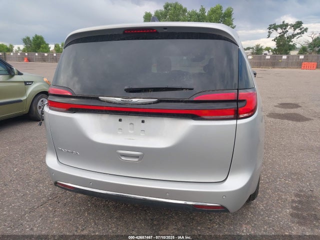 Продаж на аукціоні авто 2024 Chrysler Pacifica Touring L, vin: 2C4RC1BG3RR171875, номер лоту: 42687467
