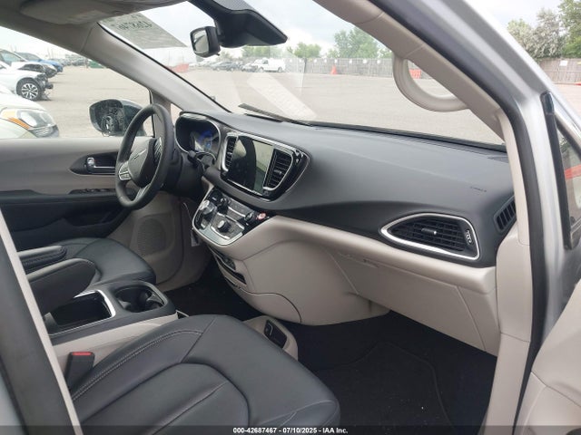 Продаж на аукціоні авто 2024 Chrysler Pacifica Touring L, vin: 2C4RC1BG3RR171875, номер лоту: 42687467