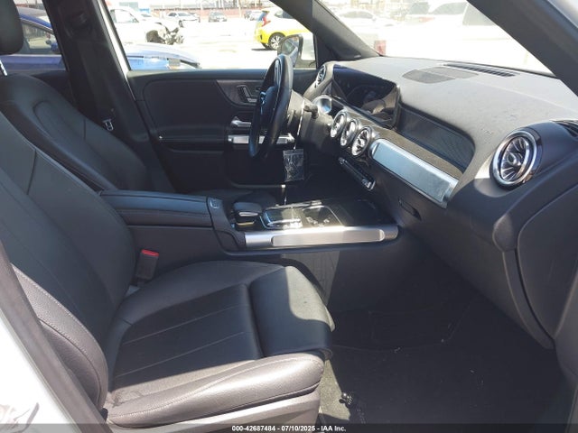 W1N4M4GB0LW034647 Mercedes-Benz m260