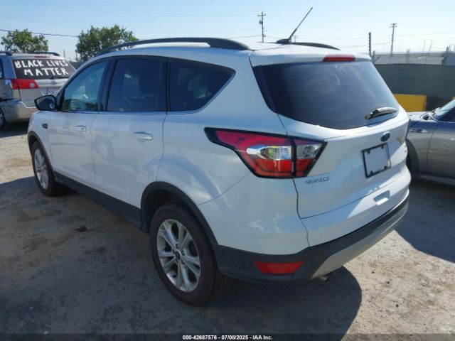 2017 FORD ESCAPE 1FMCU9GD2HUD85852 Photo 2