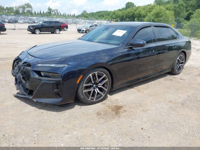 2024 BMW 760 WBA33EJ0XRCR25488 Photo 1