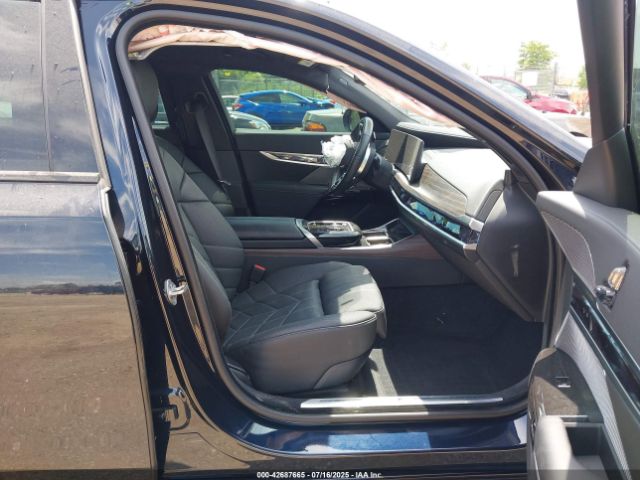 2024 BMW 760 WBA33EJ0XRCR25488 Photo 4