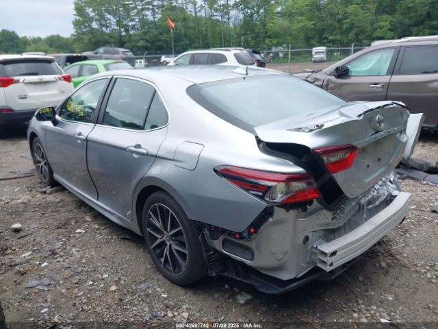 2024 TOYOTA CAMRY 4T1G11AK5RU897058 Photo 2