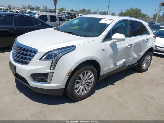 2019 CADILLAC XT5 1GYKNARS6KZ182882 Photo 1