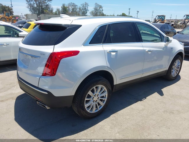 2019 CADILLAC XT5 1GYKNARS6KZ182882 Photo 3