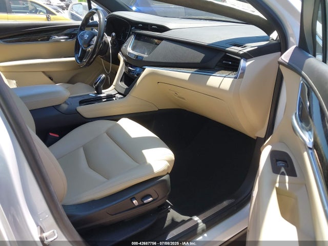 2019 CADILLAC XT5 1GYKNARS6KZ182882 Photo 4